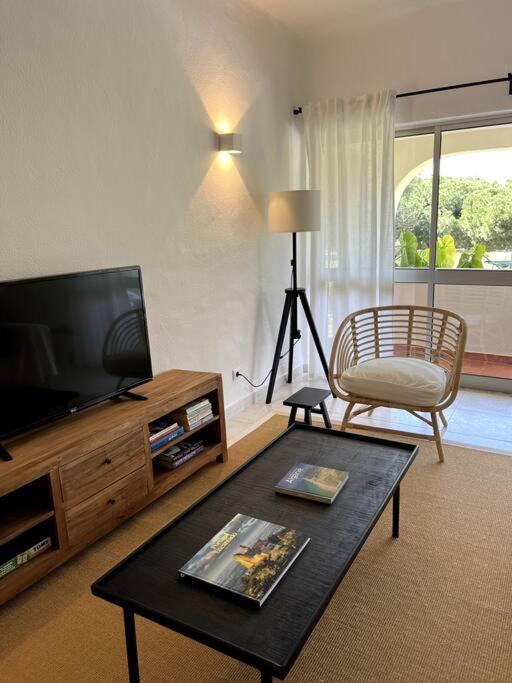 Sunny Vilamoura Golf With Private Pool Holiday home Quarteira
